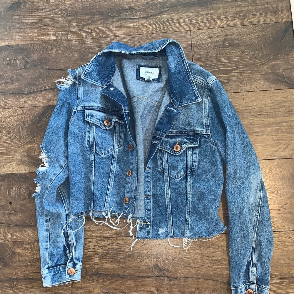 Cropped distressed denim jacket